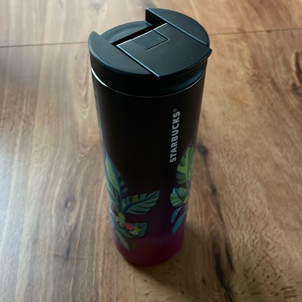 Starbucks new 16 fl oz art vacuum insulated tumbler